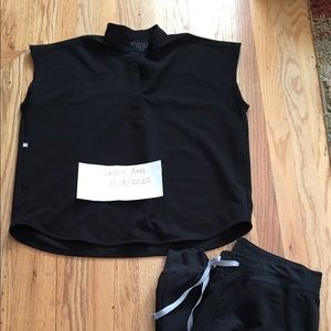 FIGS size medium black Rafaela and Zamora set